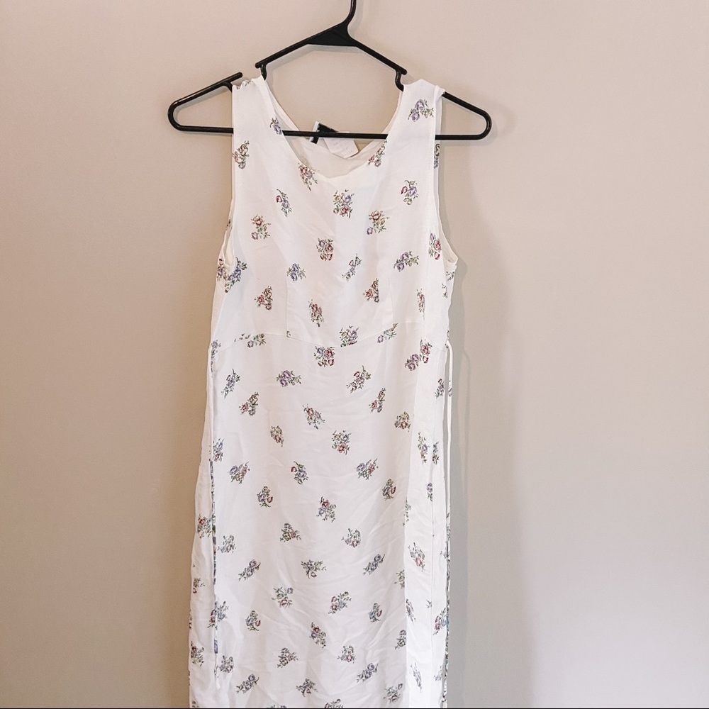 🌿 Vintage Floral Maxi Dress